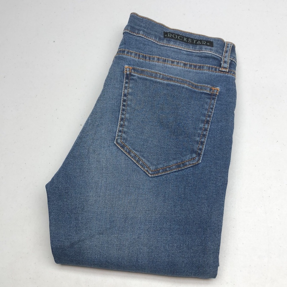 LIKE NEW ROCKSTAR MID-RISE SKINNY JEANS 26x29 ⭐️